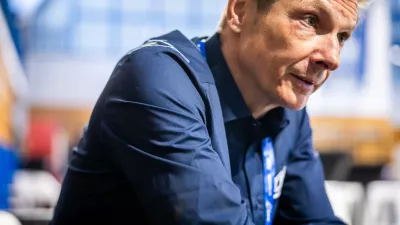 Sencur.Intervju s predsednikom Kolesarske zveze Slovenije Andrazem Vehovarjem.
