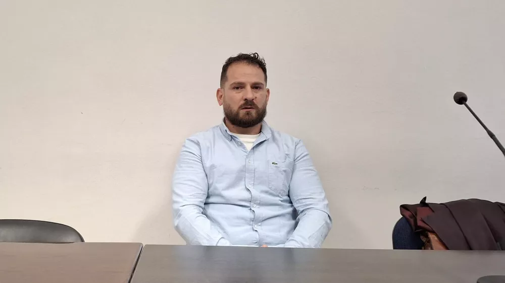 Dean Husovic obtoženi