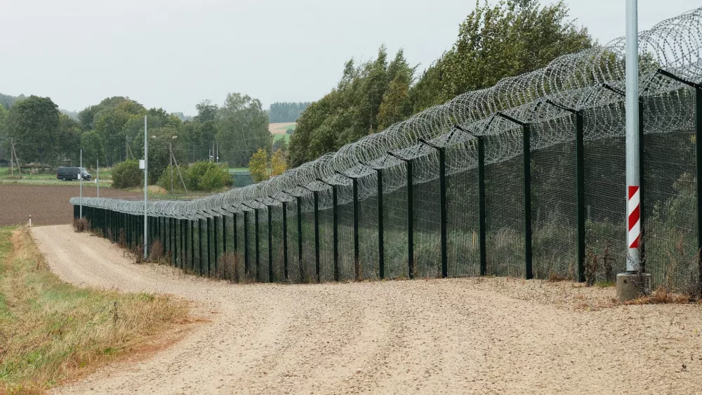 FILE - A border fence between Estonia and Russia is seen near Vinski, Estonia, Monday, Sept. 15, 2025. (AP Photo/Hendrik Osula, File)