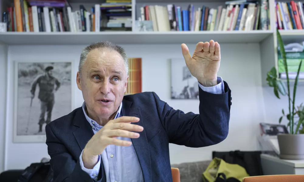 Slavko Gaber: Igrati se z usodo države ni ne pametno ne spodobno