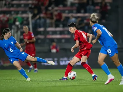 ISTANBUL, TURKIYE - OCTOBER 9: Kader Hancar (L) of Turkiye in action during the 2027 FIFA Women&acirc;&euro;&trade;s World Cup European qualifiers play-off first-leg match between Turkiye and Slovenia at Pendik Stadium in Istanbul, Turkiye, on October 9, 2026. Didem Mente / Anadolu,Image: 1141818345, License: Rights-managed, Restrictions:, Model Release: no 