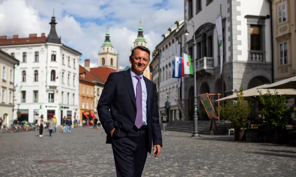 - 12.10.2026. - dr. Anton Rop, Politik in gospodarstvenik, kandidat za župana Mestne občine Ljubljana.OPOMBA!!!! ZA OBJEKTIV!!!//FOTO: Bojan Velikonja / Foto: Bojan Velikonja