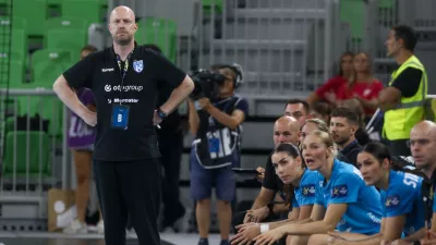 Rasmus Poulsen je novi trener Krima5.9.2026 - Rokomet ženske tekma Krim OTP Group Mercator - CSM Bukare&scaron;ta v prvem krogu evropske lige prvakinjFoto: Luka Cjuha