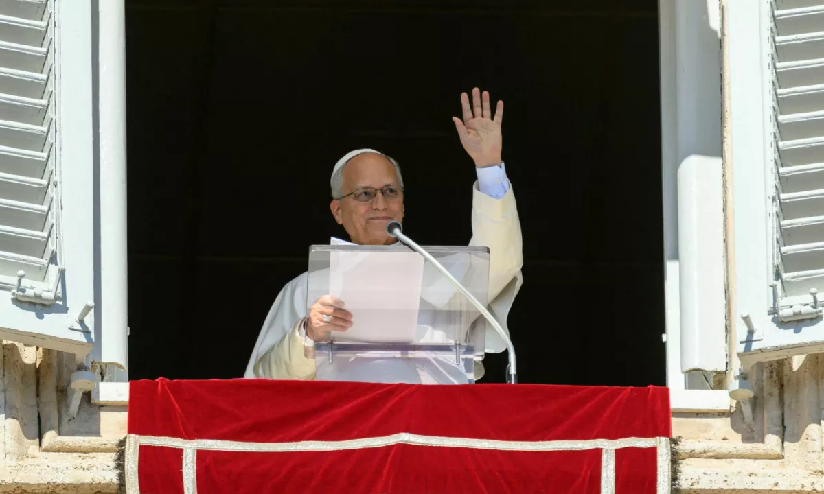 Papež Leon XIV. po slabi novici in operaciji hitro na nogah