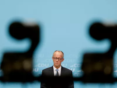 German Chancellor and Christian Democratic Union (CDU) party leader Friedrich Merz speaks to the media following the CDU's Federal Executive Committee meeting in Berlin, Germany, October 12, 2026. REUTERS/Axel Schmidt   TPX IMAGES OF THE DAY