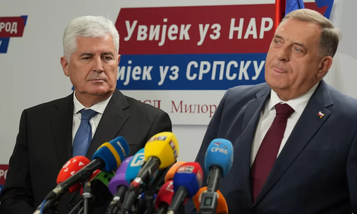 V bosni se začenja delitev plena: dodik in čović že sklepata dogovore