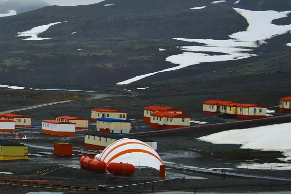 Villa las Estrellas, in Chile's Frei base in Antarctica, where 64 families live, on March 11, 2014.,Image: 187008091, License: Rights-managed, Restrictions:, Model Release: no 
