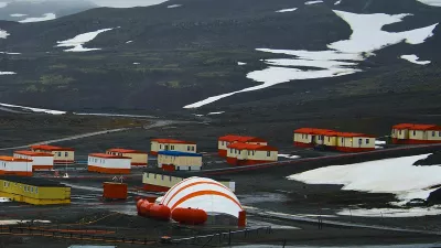 Villa las Estrellas, in Chile's Frei base in Antarctica, where 64 families live, on March 11, 2014.,Image: 187008091, License: Rights-managed, Restrictions:, Model Release: no 