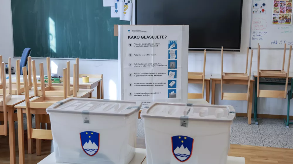 - 11.10.2026 - referendum o politični policiji in treh posvetovalnih referendumih - O&Scaron; Rihard Jakopič//FOTO: Jaka Gasar