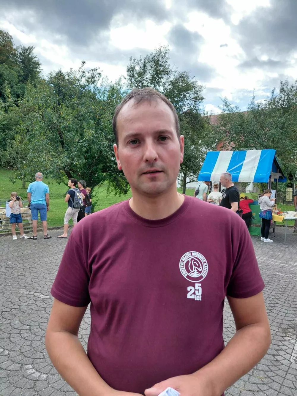 Pohodniki občudujejo Menino planino, a le redki vedo, kdo ohranja njeno podobo