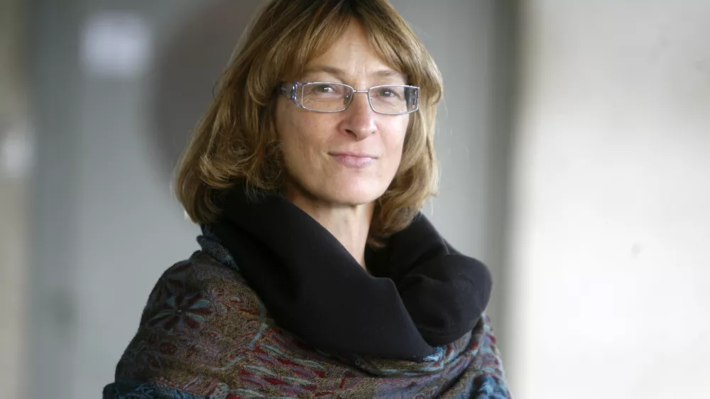 Dr. Alenka Zupančič Žerdin, doktorica znanosti s področja filozofije, zaposlena na Filozofskem in&scaron;titutu ZRC SAZU. //FOTO: Bojan Velikonja