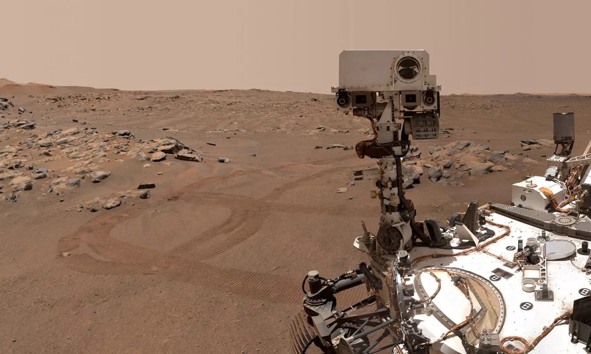 Marsovski rover prehodil razdaljo od Ljubljane do Brezij
