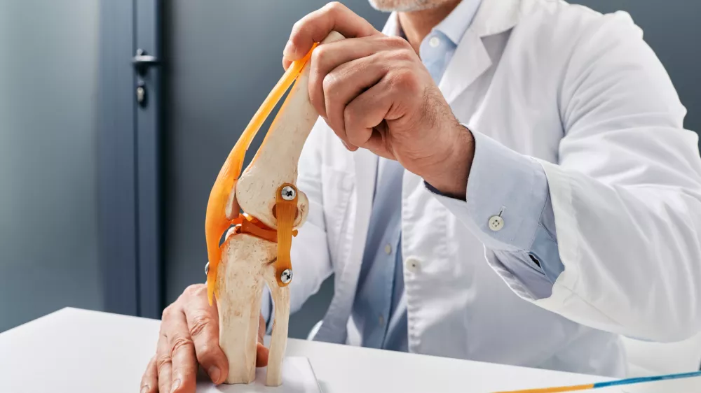 Obetajo se nam bolj&scaron;a zdravila za sklepe. / Foto: Istock