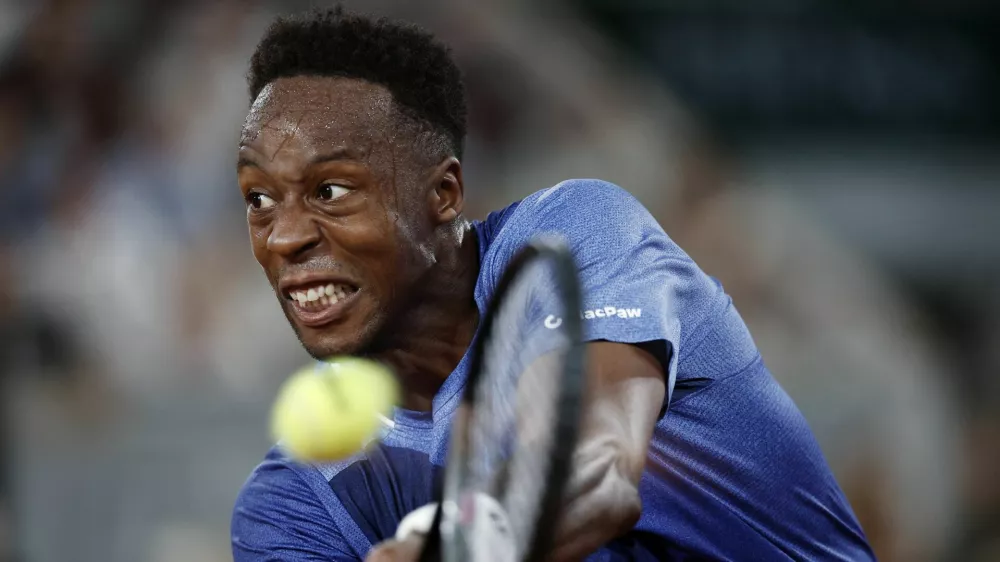 Tennis - French Open - Roland Garros, Paris, France - May 25, 2026 France's Gael Monfils in action during his first round match against France's Hugo Gaston REUTERS/Benoit Tessier