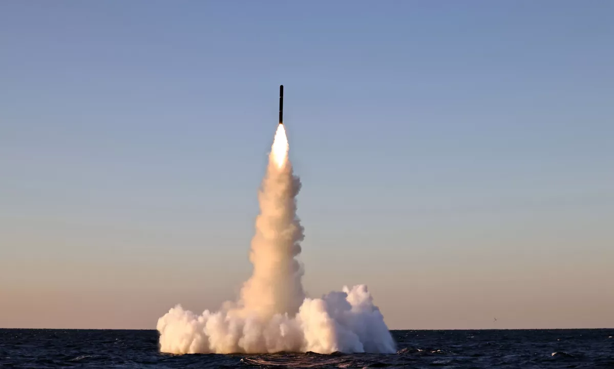 Severna Koreja testno izstrelila balistične rakete s podmornice