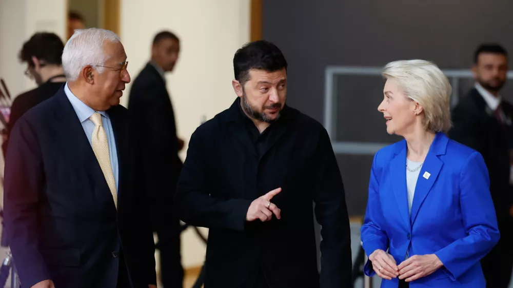 From left, European Council President Antonio Costa, Ukraine's President Volodymyr Zelenskyy and European Commission President Ursula von der Leyen arrive for the EU summit at the European Council building in Brussels, Friday, Oct. 16, 2026. (AP Photo/Geert Vanden Wijngaert)