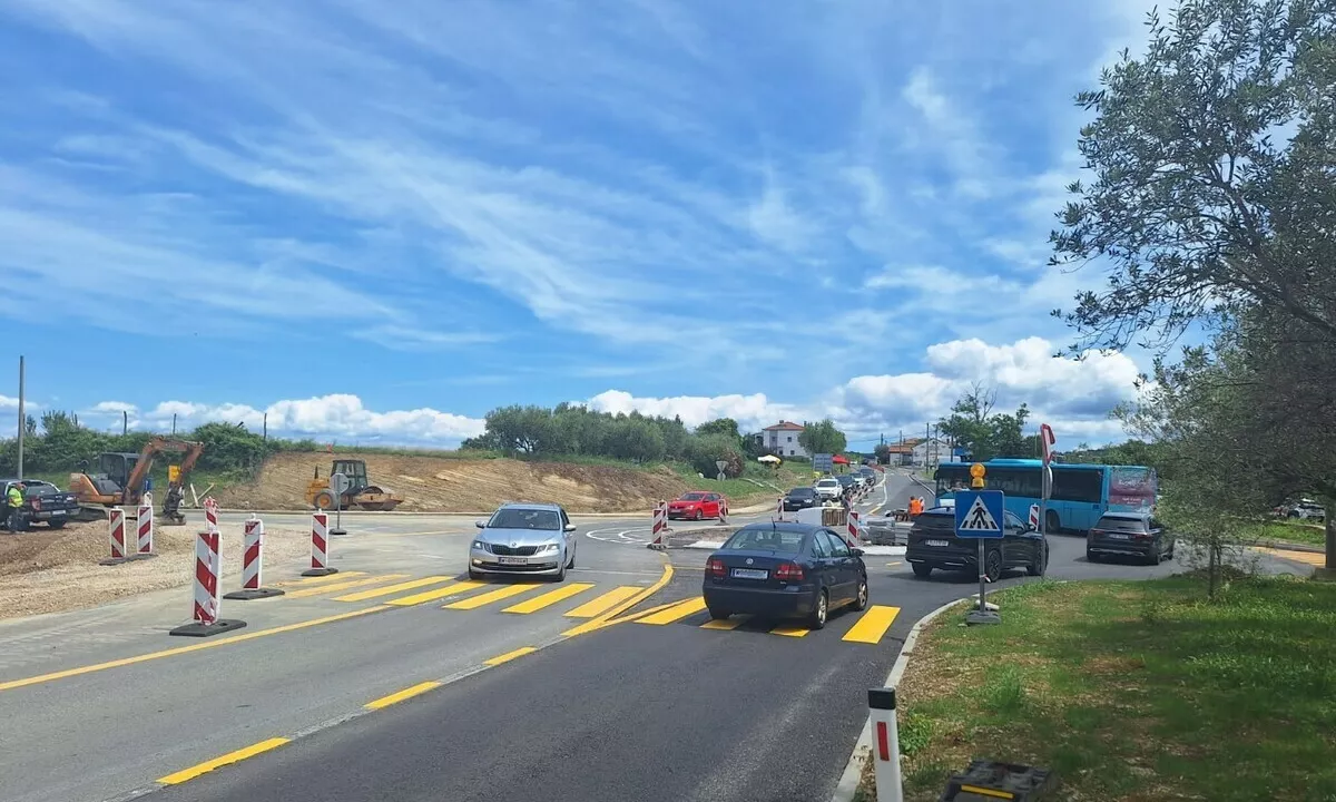 Krožišče na belvederju po mesecih zastojev končno sprostilo promet