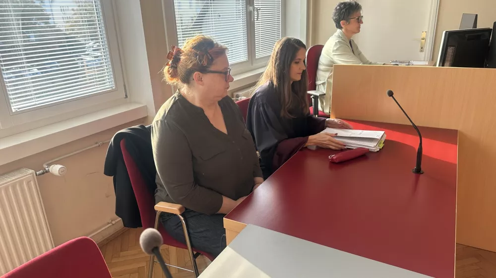 Primer, ki je pretresel javnost: tudi druga medicinska sestra zanika krivdo