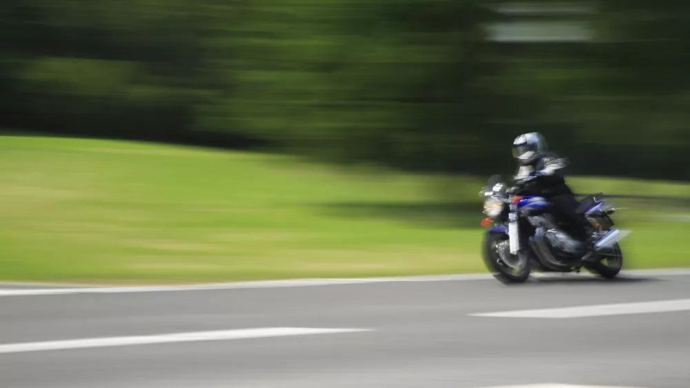 Drveči motorist. Slika je simbolična.