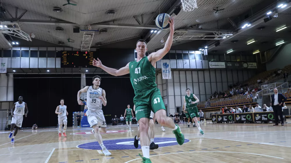 Jaka Klobučar- 01.06.2025 - ko&scaron;arka - Ilirija - Krka v polfinalu državnega prvenstva//FOTO: Jaka Gasar