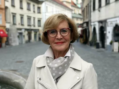 Mojca Sojar, kandidatka za ljubljansko županjo in vodja Svetni&scaron;kega kluba NSi Ljubljana, - 20.10.2022 &ndash; Lokalne volitve 2022 - vložitev kandidature Mojce Sojar, kandidatke NSi za županjo Ljubljane //FOTO: Tomaž Skale