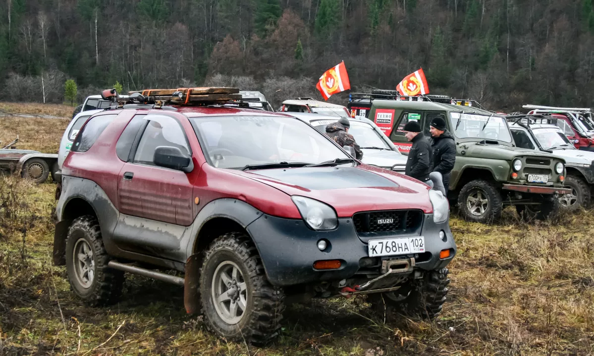 Izumi Isuzuja segajo tudi v svet znanstvene fantastike