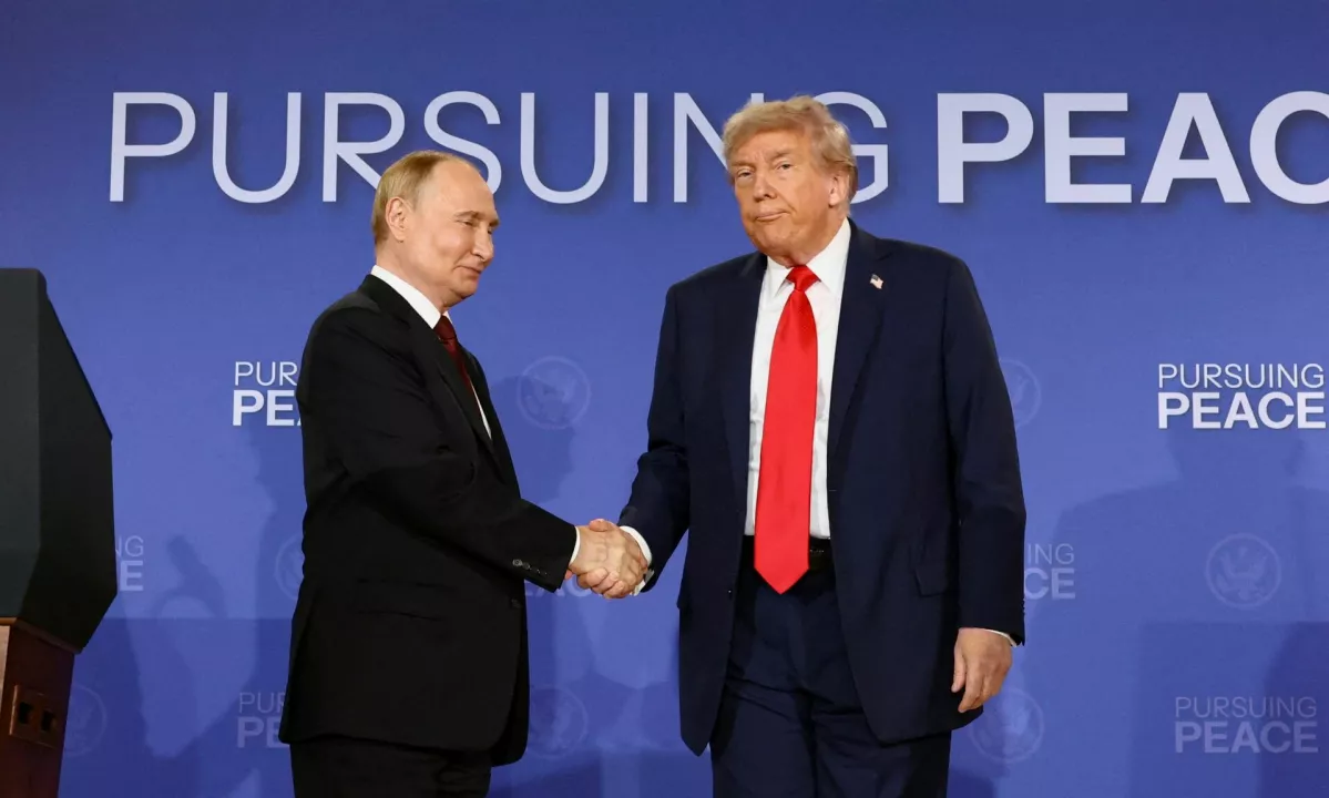 Trumpova igra s Putinom: Rusija spet na konju