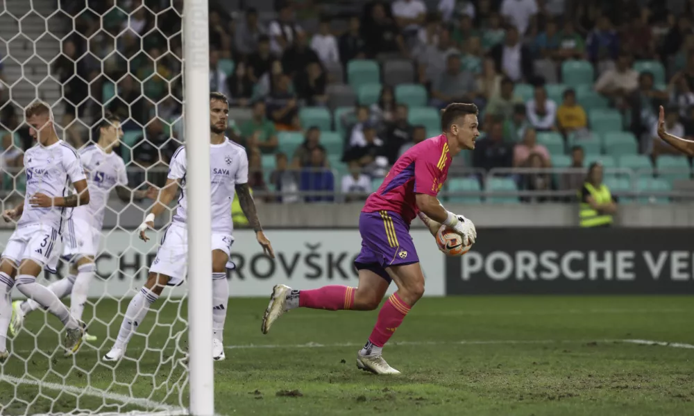 Jug Ažbe- 16.09.2023 &ndash; nogomet - Olimpija: Maribor, Prva liga Telemacha, 8. krog://FOTO: Luka Cjuha