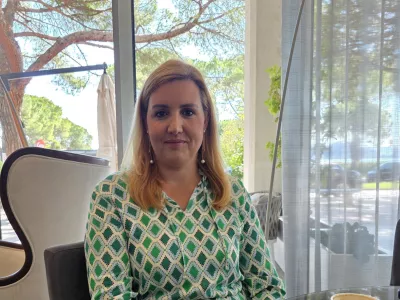 Bernarda &Scaron;krabar Damnjanović, slovenska detektivka, direktorica in soustanoviteljica družbe Detektivsko varnostna agencija