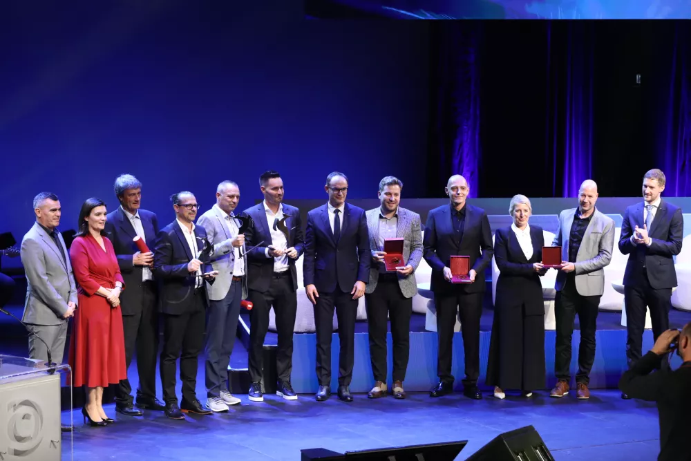 (FOTOGALERIJA) Utrinki s prireditve Slovenska gazela 2026