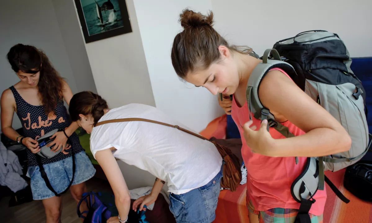 Konec nerazumnih zahtev: Airbnb omejuje opravila, ki jih morajo opraviti gostje