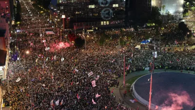 Supporters of the electoral list "Student List - Students Win" attend a final campaign rally in Belgrade, Serbia, October 22, 2026. REUTERS/Uros Arsic