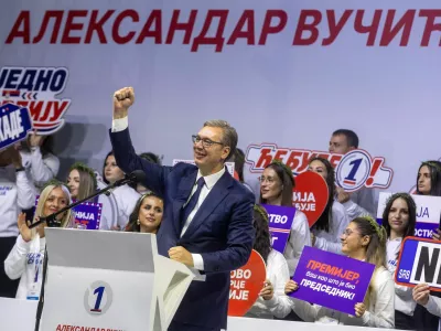 Serbia's former President and the ruling Serbian Progressive Party (SNS) candidate for Prime Minister Aleksandar Vucic gestures during a pre-election rally at King Milan Square in Nis, Serbia, October 21, 2026. REUTERS/Djordje Kojadinovic