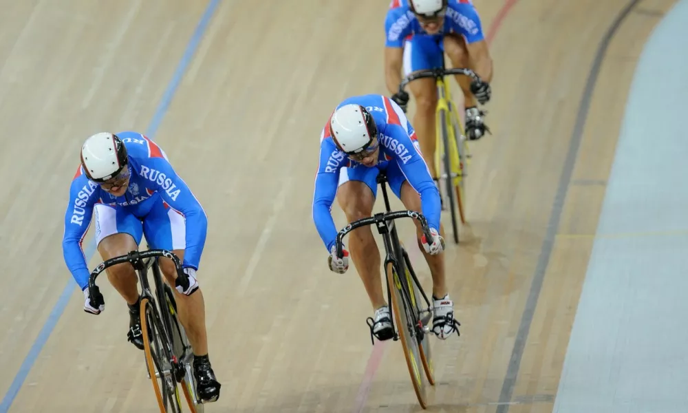 Sergej Polinski, Denis Dimitrijev in Sergej Kučerov na olimpijskih igrah v Pekingu leta 2008. Foto: Profimedia