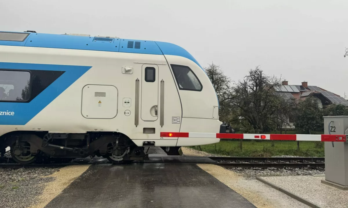 V depali vasi končno zapornice