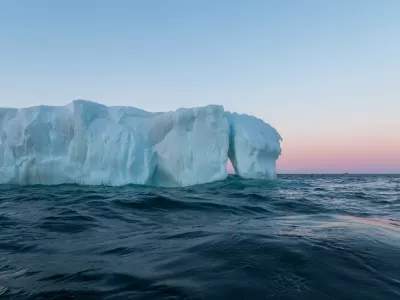 Iceberg run aground just outside St. John's, NL / Foto: &copy; David Purchase Getty Images/istockphoto