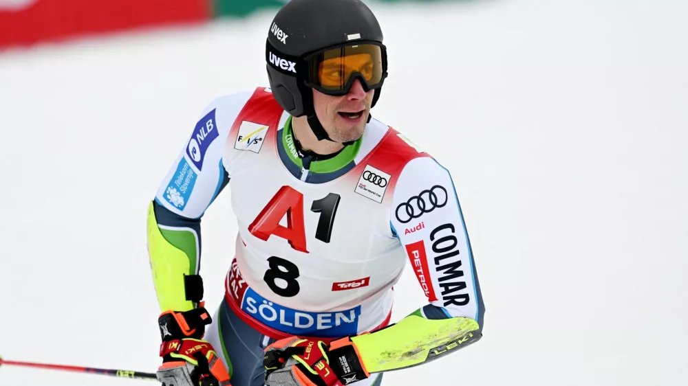 Alpine Skiing - FIS Alpine Ski World Cup - Men's Giant Slalom - Solden, Austria - October 25, 2026 Slovenia's Zan Kranjec reacts after his second run REUTERS/Angelika Warmuth
