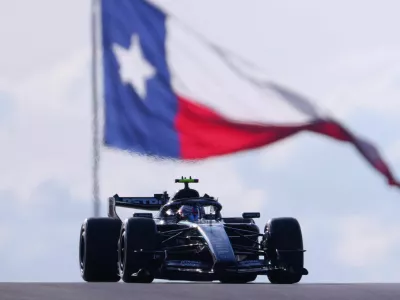 Formula One F1 - United States Grand Prix - Circuit of the Americas, Austin, Texas, U.S. - October 24, 2026 Mercedes' Andrea Kimi Antonelli during qualifying REUTERS/Mike Segar