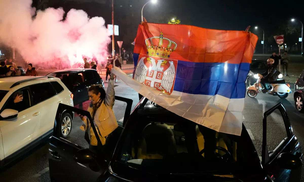 Kako so po Srbiji proslavili vučićev padec v fotografijah
