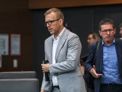 Boris Mijič21.9.2026 - začetek redne seje DZ z glasovanjem o zahtevi skupine poslank in poslancev, Državni zbor redna sejaFoto: Luka Cjuha