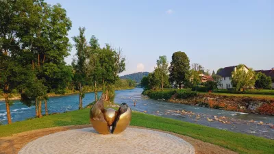Tekma za četrti mandat ob treh tekmecih