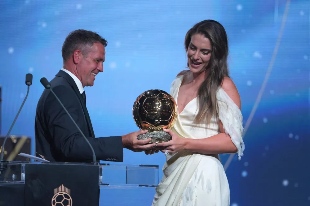 Spain's London City Lionesses' Alexia Putellas wins the player of the year trophy during the Ballon d'Or ceremony at the London Palladium Theatre in London, England, Monday, Oct. 26, 2026. (AP Photo/Kin Cheung)