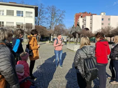 V Slovenskih Konjicah so ob 880-letnici prve pisne omembe mesta začeli z brezplačnimi mesečnimi tematskimi vodenji. F TIC Slovenske Konjice