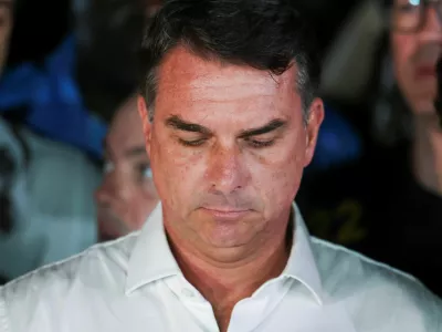 Brazilian presidential candidate Flavio Bolsonaro of the Liberal Party (PL) reacts as he speaks after losing the presidential runoff election, in Brasilia, Brazil October 25, 2026. REUTERS/Adriano Machado   TPX IMAGES OF THE DAY