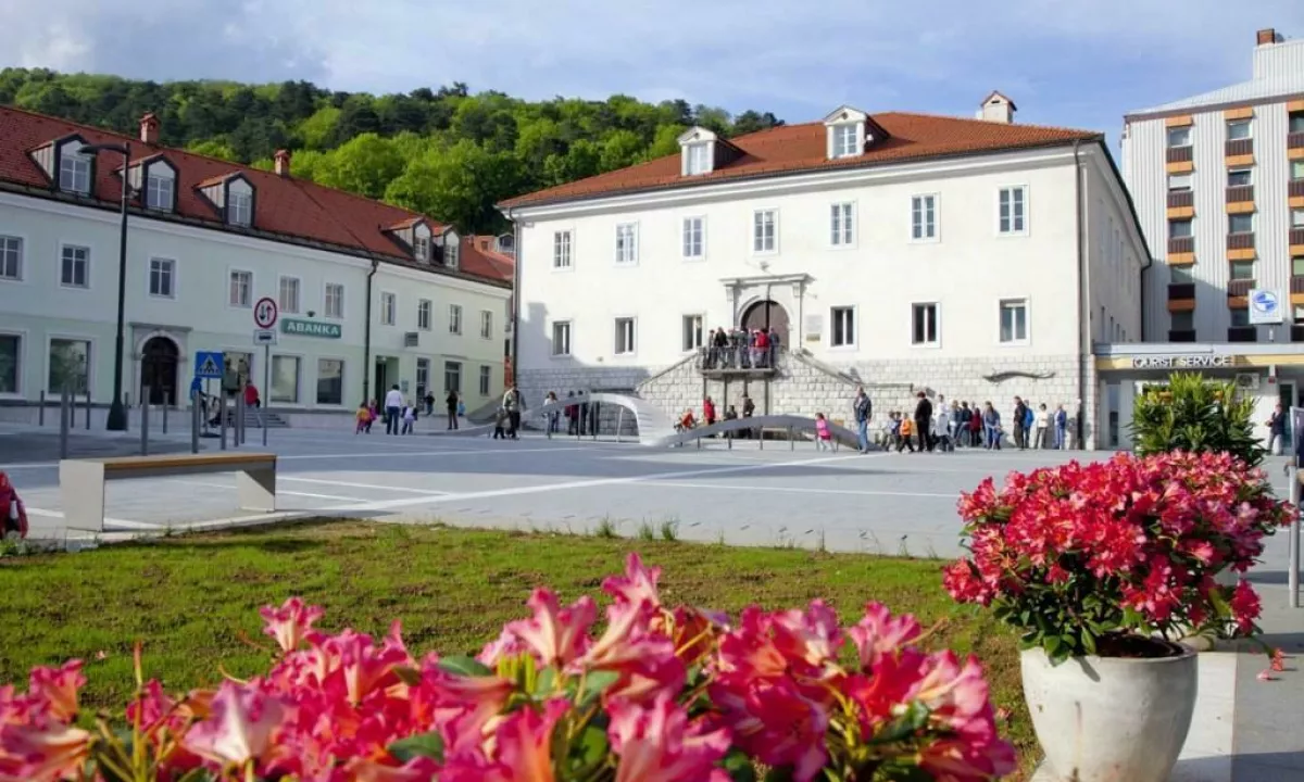 Postojnski župan na letošnjih volitvah dobil kar pet izzivalcev