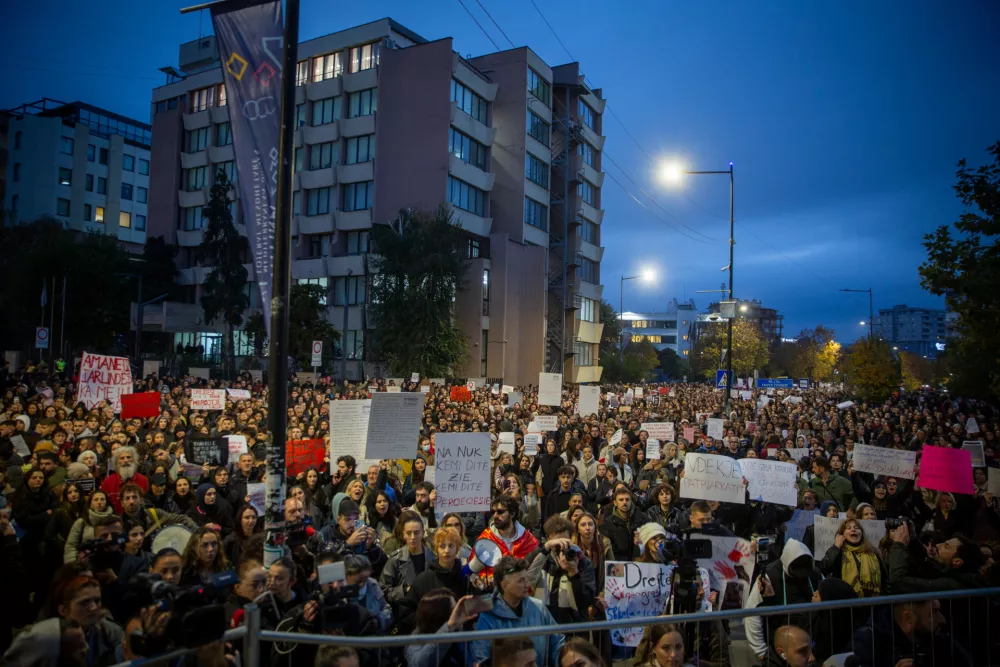 Thousands protest the killing of Kosovo-American woman Arlinda Zekaj, whose death sparked public outrage and renewed calls for accountability over violence against women, in Pristina, Kosovo, on Wednesday, Oct. 28, 2026. (AP Photo/Visar Kryeziu)