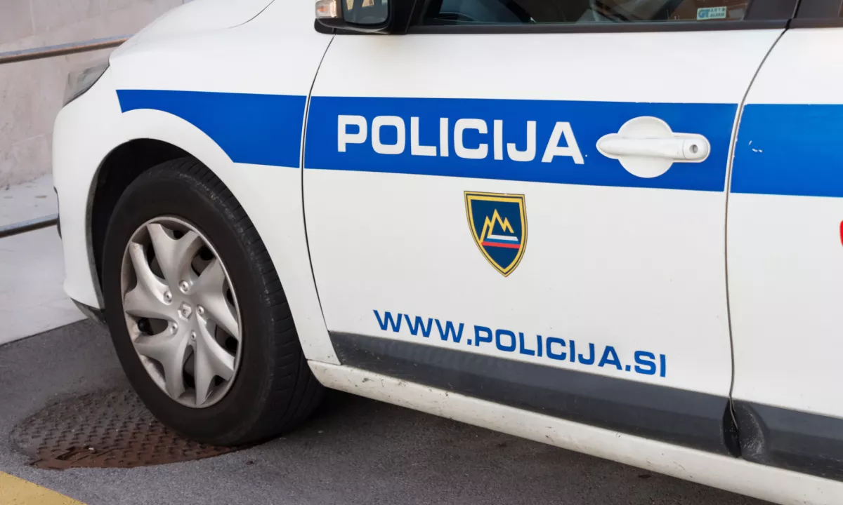 Na javnem stranišču v Celju našli moško truplo