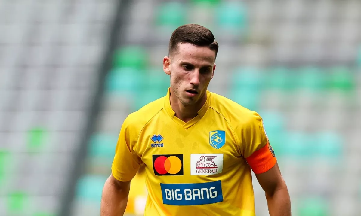 Nogometna noč v Grosupljem: brez golov, brez svetlobe