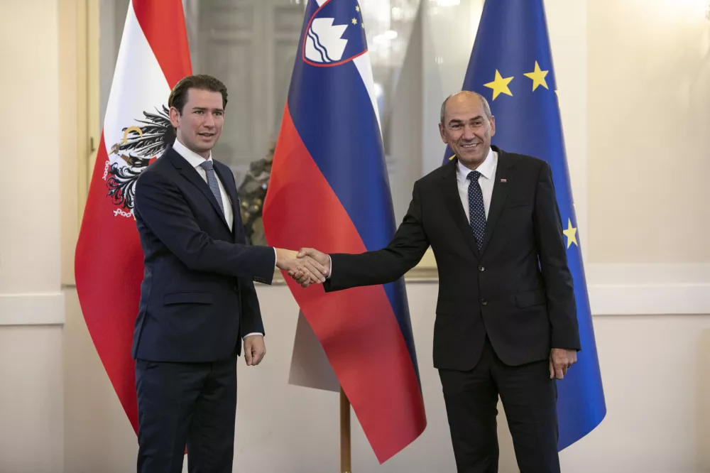 predsednik vlade Janez JanĹˇaavstrijski kancler Sebastian Kurz - 08.09.2020 - delovni obisk zveznega kanclerja Republike Avstrije Sebastiana Kurza v Sloveniji - //FOTO: MatjaĹľ RuĹˇt