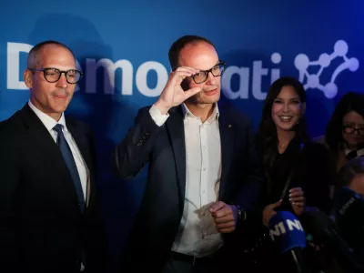 - Tadej Ostrc, predsednik Sveta stranke,- Anže Logar, predsednik stranke,- Eva Irgl, podpredsednica stranke,- 22.03.2026. Volitve v Državni zbor 2026. Volilni &scaron;tab stranke Demokrati Anžeta Logarja.//FOTO: Bojan Velikonja
